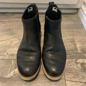 Timberland Boots - Black Women’s 8, Sensorflex